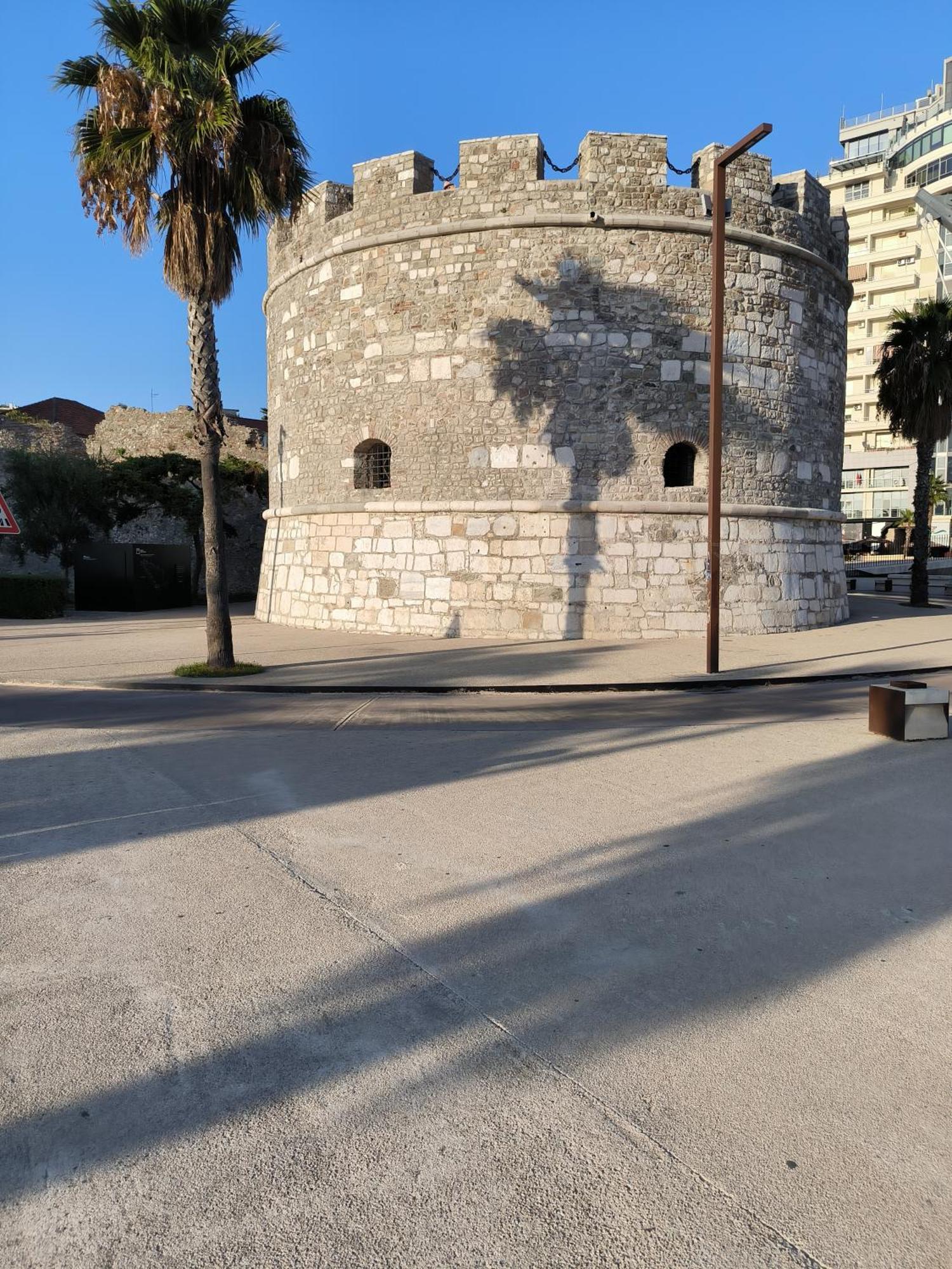 Lukas Apartament Vollga Durrës Esterno foto